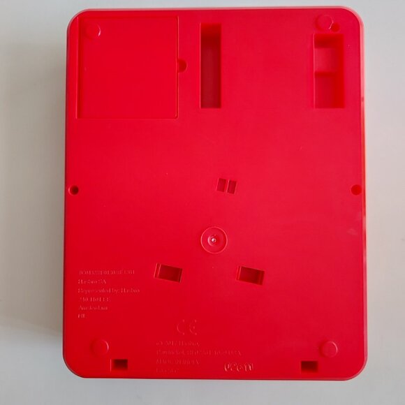 Perfection Game by Hasbro - Picture 6 of 8